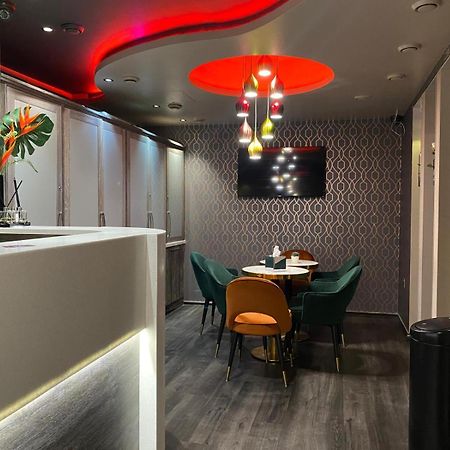 London Court Hotel Ngoại thất bức ảnh